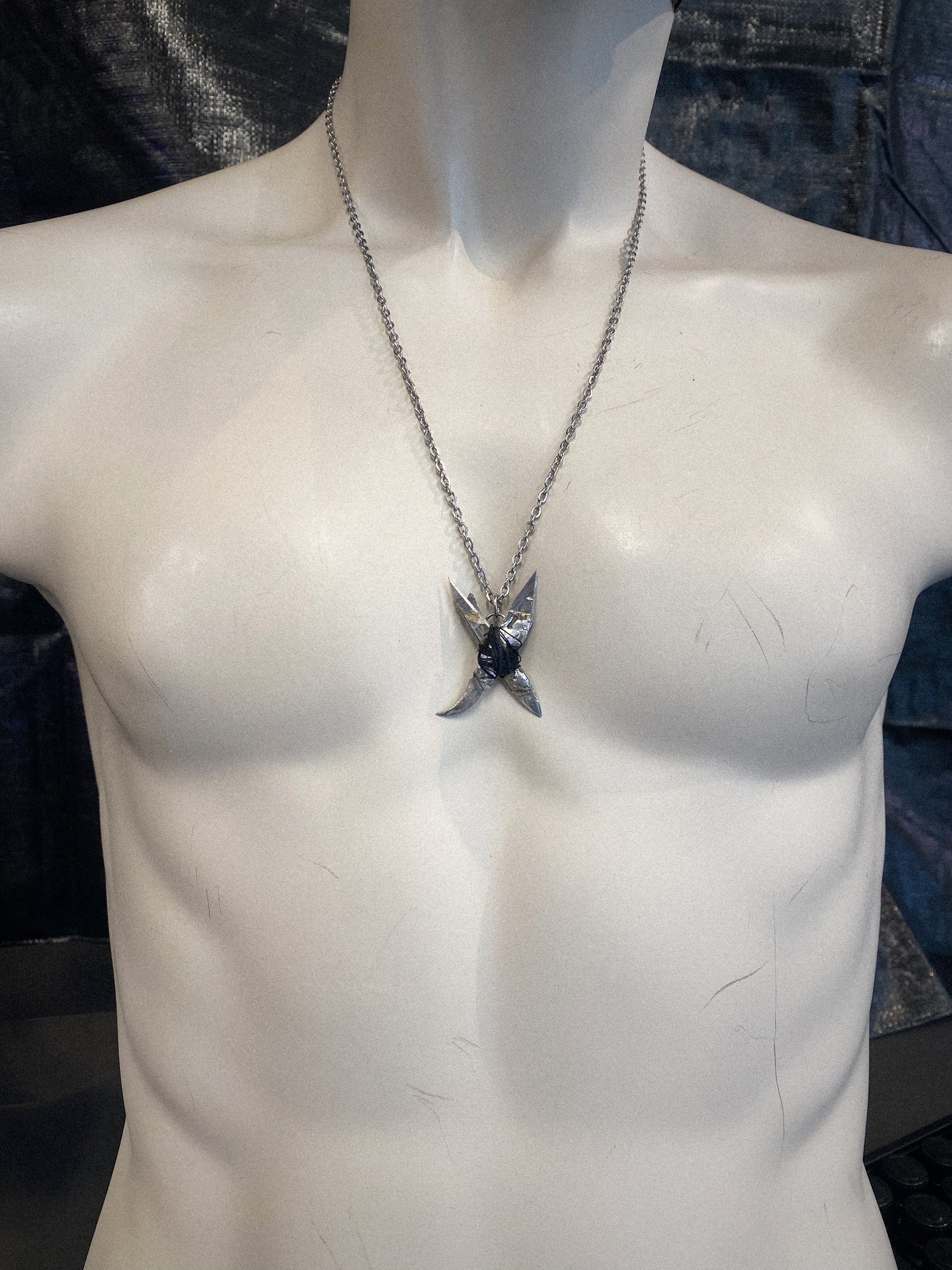 HANDMADE Scalpel Chain
